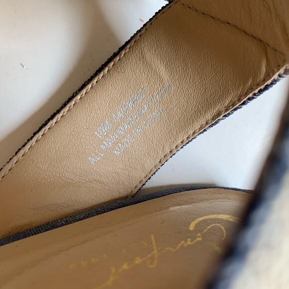 C comfort Wedge Sandal - Picture 4 of 9